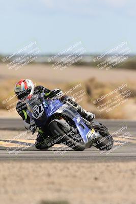 media/Nov-16-2025-Race Pace (Sun) [[8c5fa54630]]/Verified Riders/9-Turn 16 (150pm)/